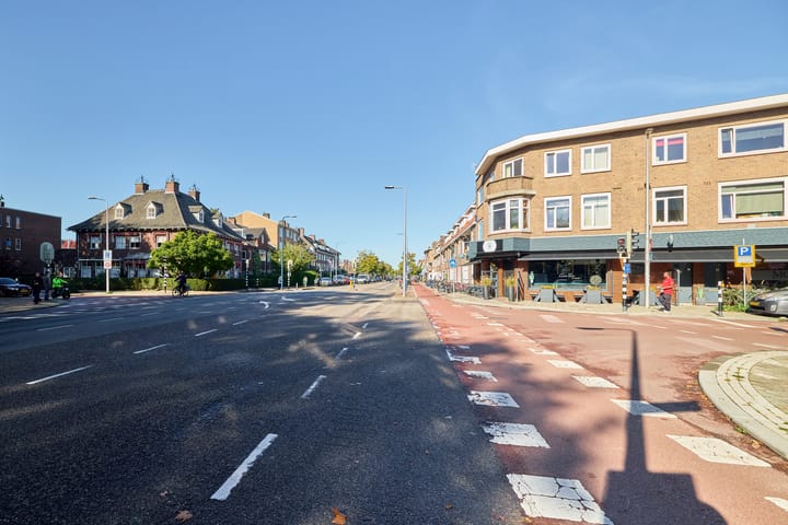 Hoekwoning te koop: Sweder van Zuylenweg 6, Utrecht