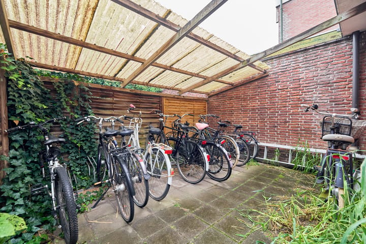 Hoekwoning te koop: Sweder van Zuylenweg 6, Utrecht