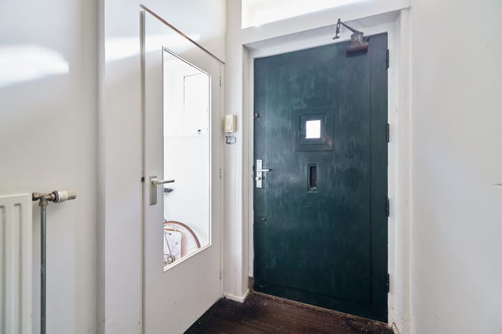 Hoekwoning te koop: Sweder van Zuylenweg 6, Utrecht