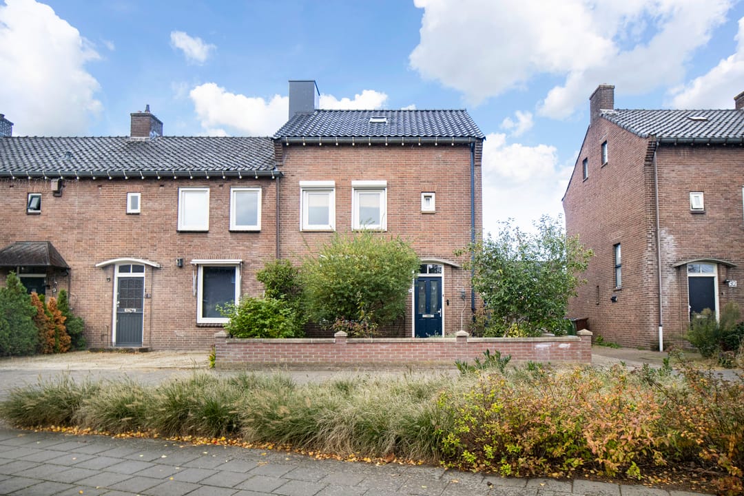 Photo 1 of Willem Witsenlaan 34