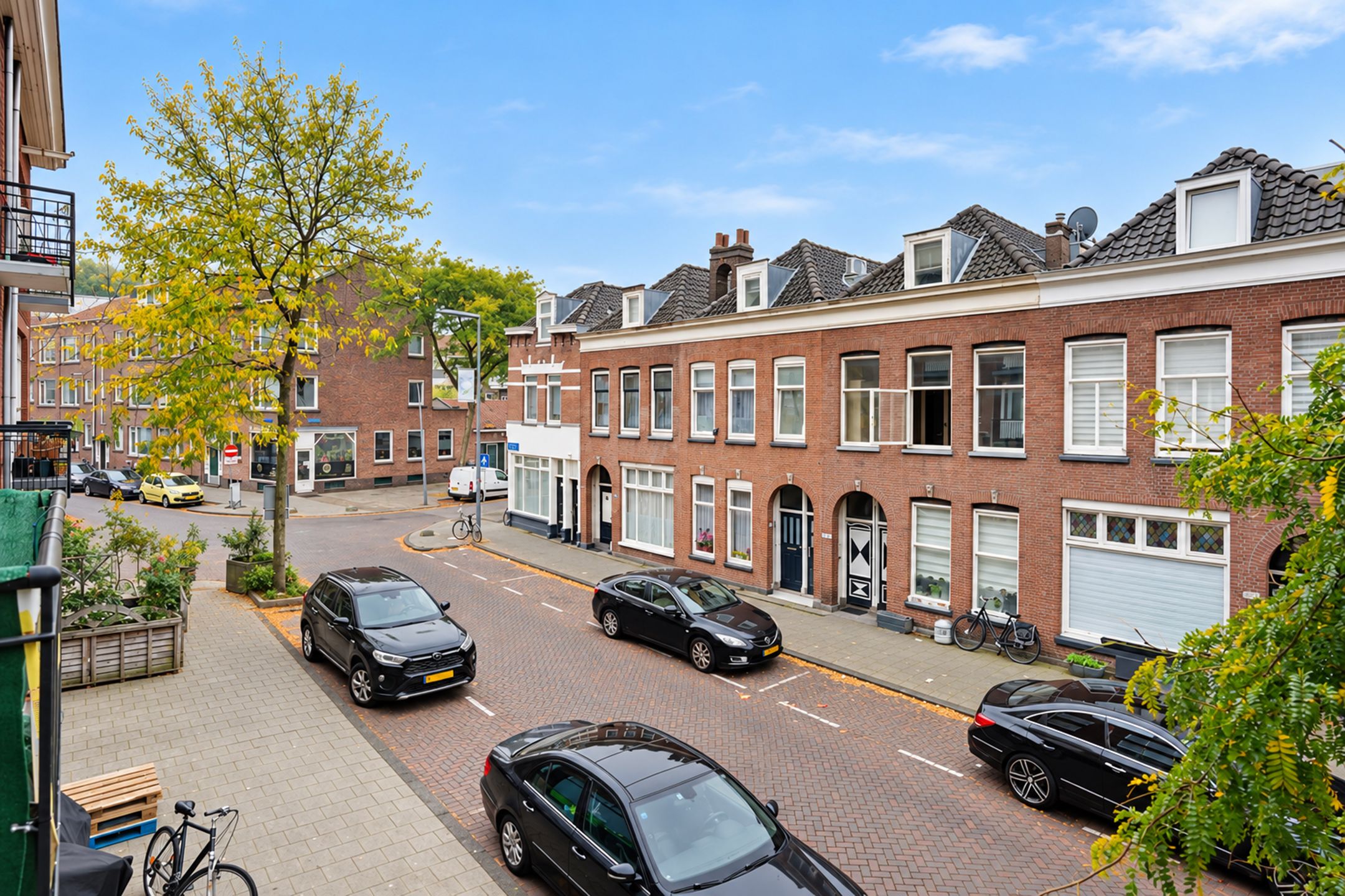 Foto 15 van Katendrechtse Lagedijk 371-B
