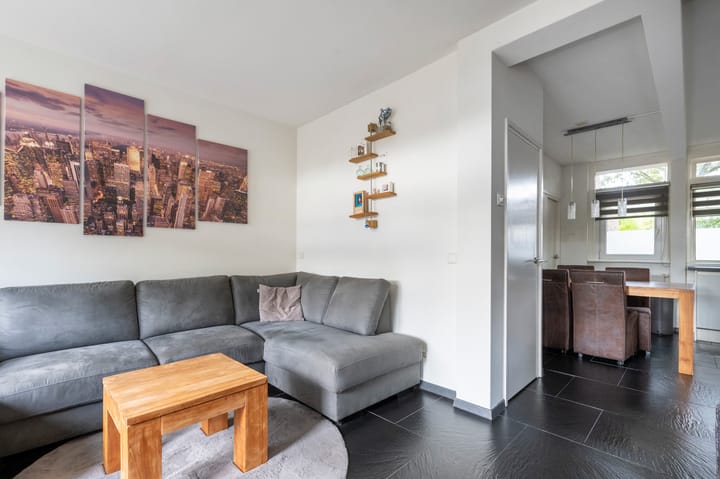 Tussenwoning te koop: Dillingecamp 7, Emmen