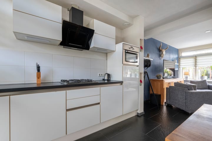 Tussenwoning te koop: Dillingecamp 7, Emmen