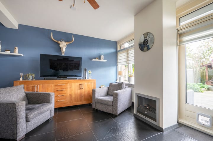 Tussenwoning te koop: Dillingecamp 7, Emmen