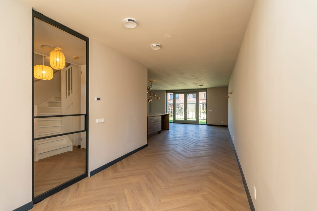 Photo 8 of Jan van Roesselstraat 173