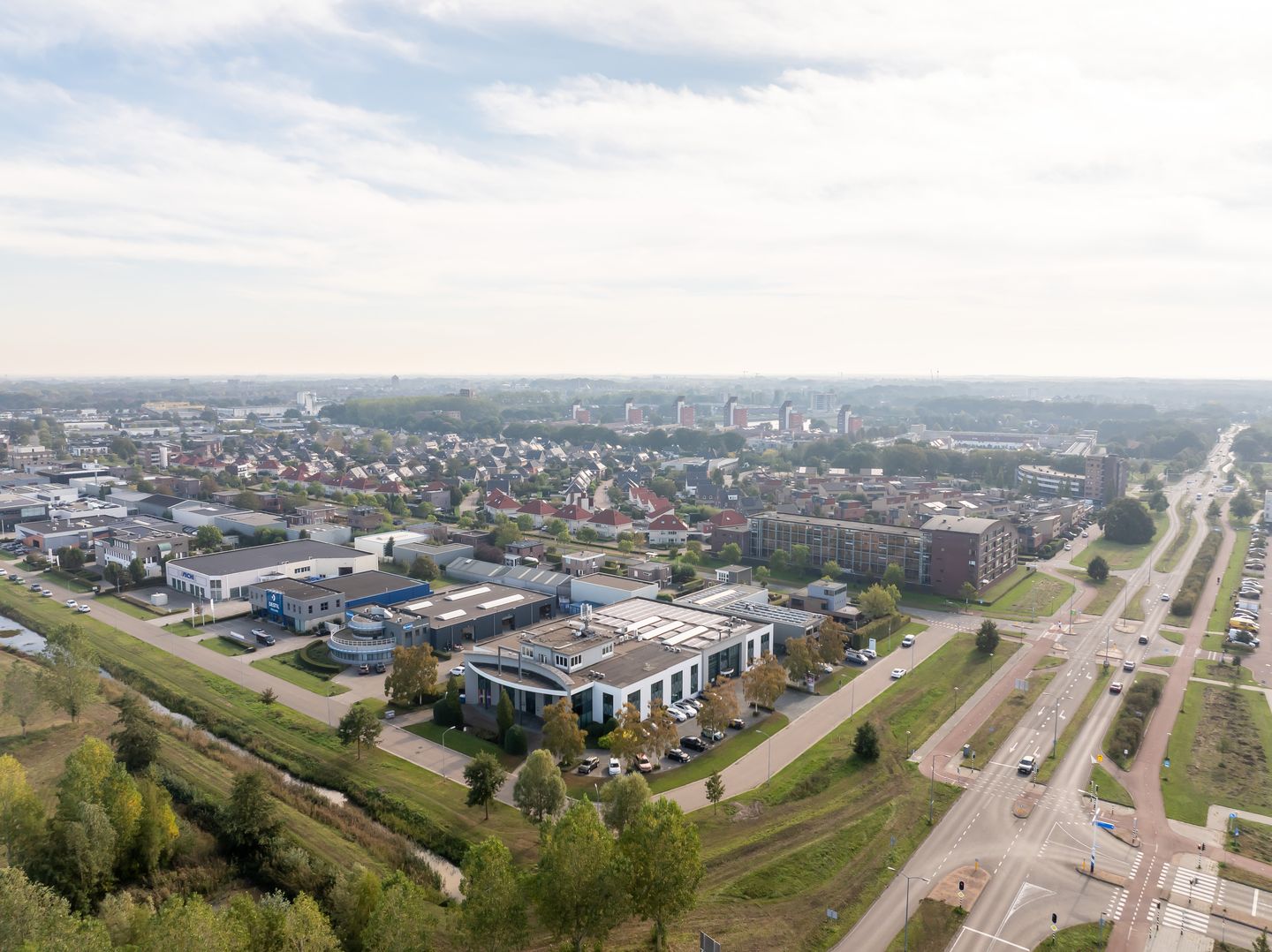 View photo 3 of De Boedingen 37-39