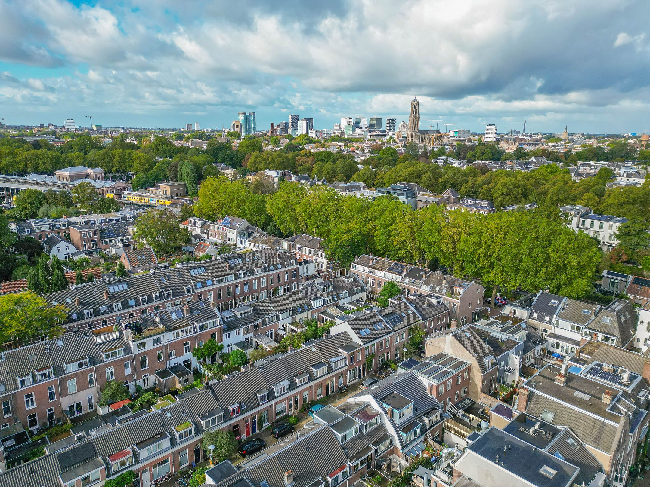Photo 33 of Oudwijkerveldstraat 13-2
