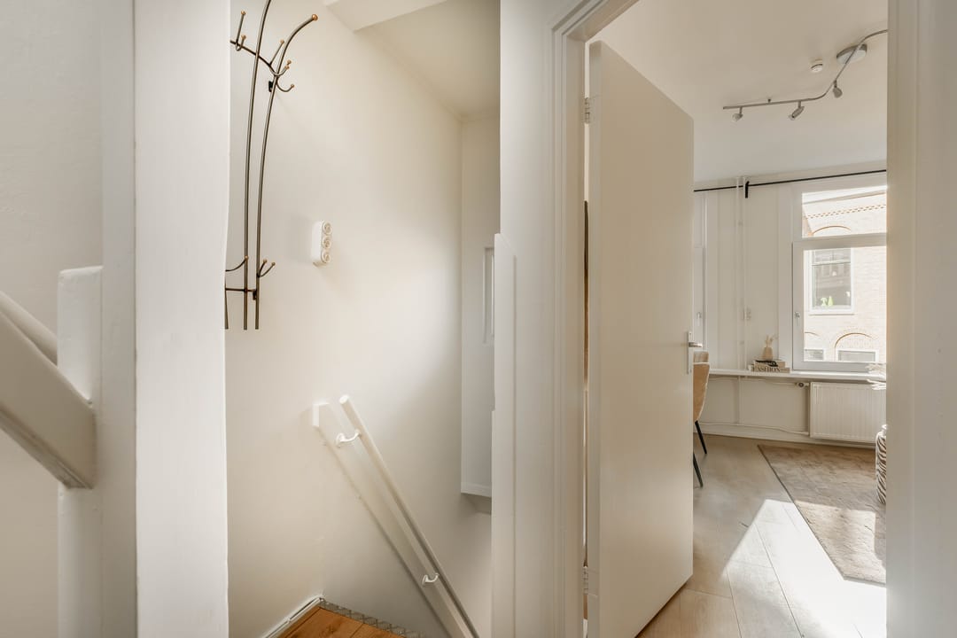 Photo 11 of Oudwijkerveldstraat 13-2