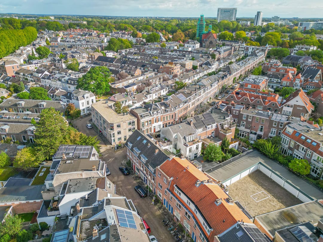 Photo 32 of Oudwijkerveldstraat 13-2