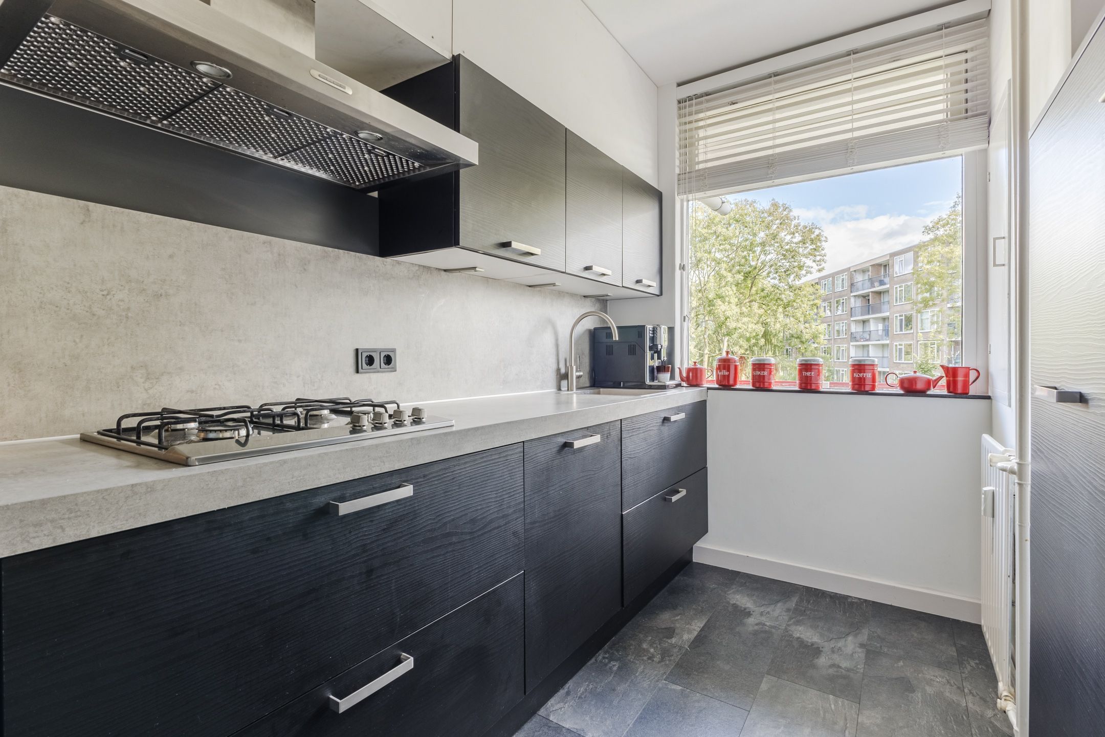 Photo 12 of Lijsterstraat 184