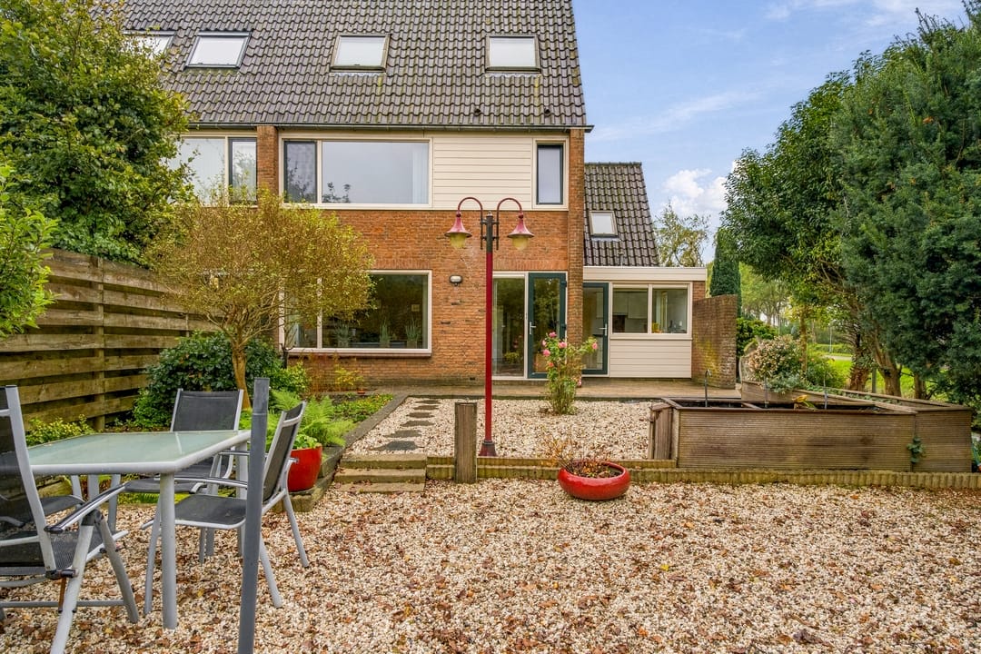 Photo 8 of Langeweide 233