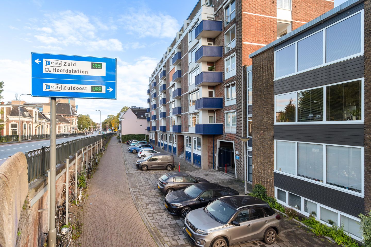 Photo 5 of Hereweg 10-A