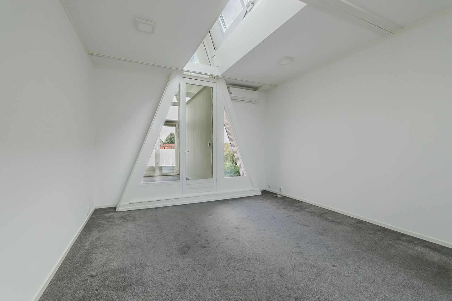 Foto 4 van Besterdring 39-B