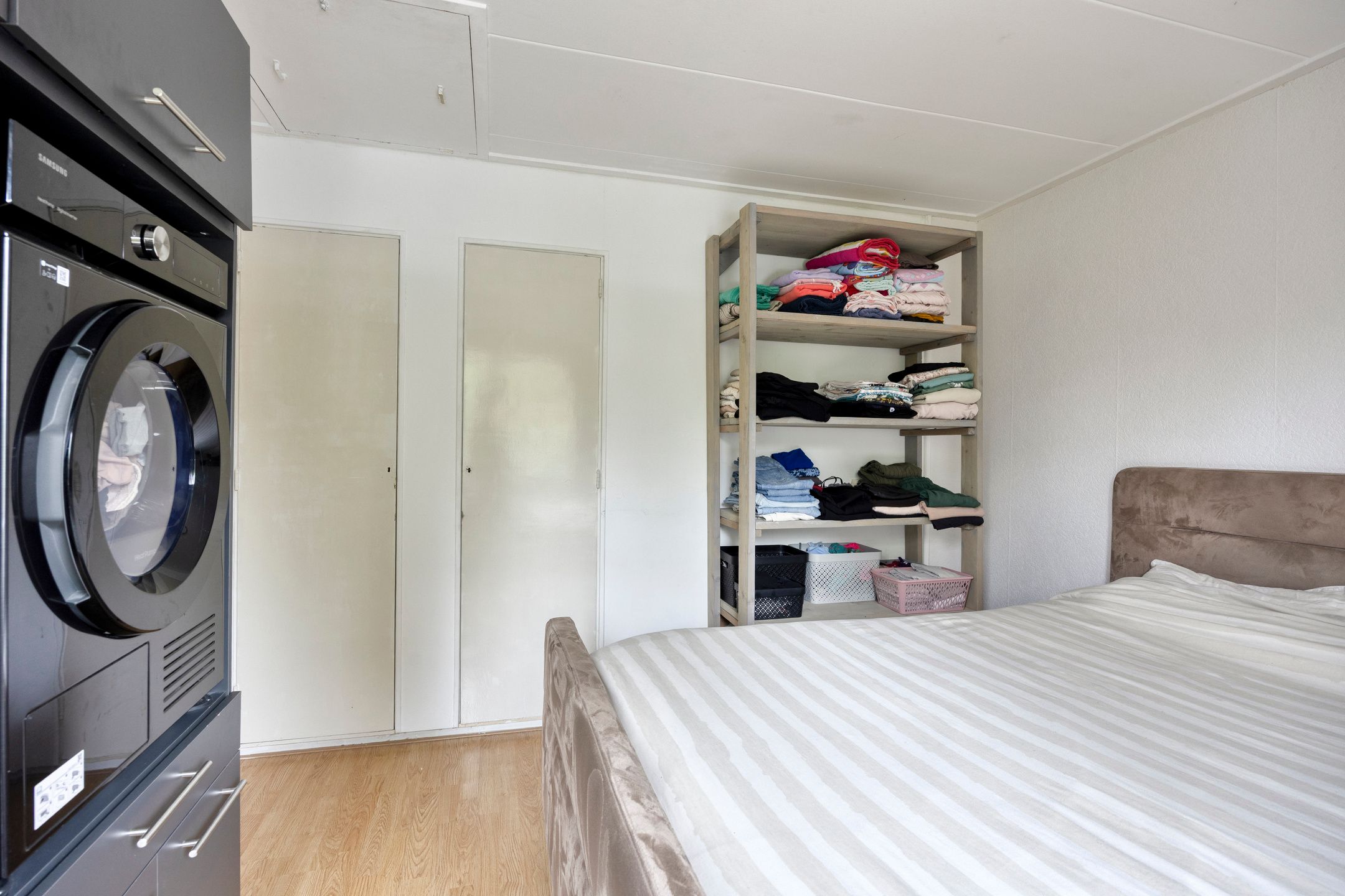 Photo 24 of Burgemeester Mackaystraat 9