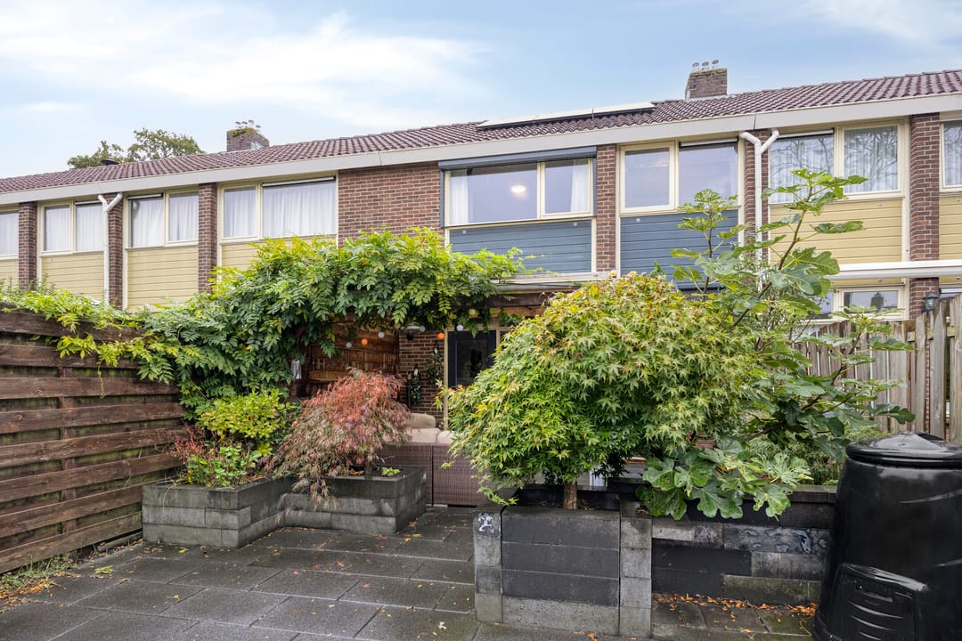 Photo 37 of Burgemeester Mackaystraat 9