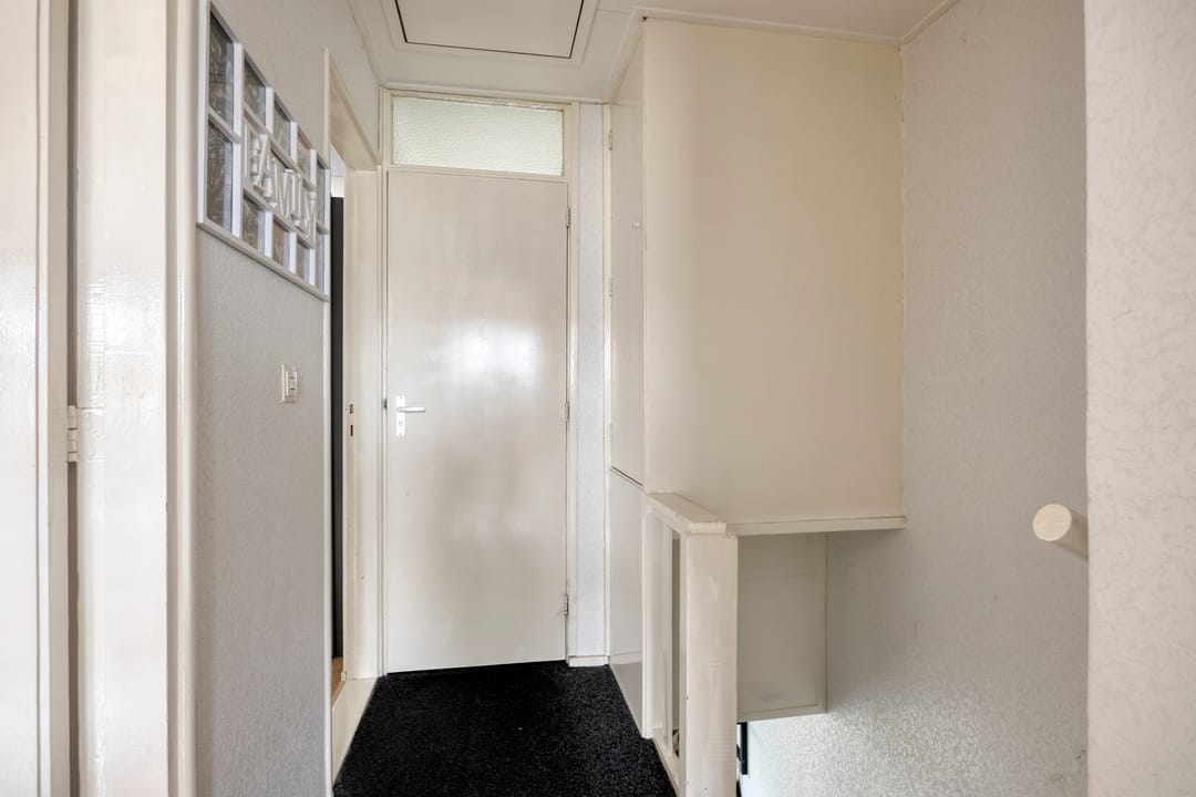 Photo 28 of Burgemeester Mackaystraat 9