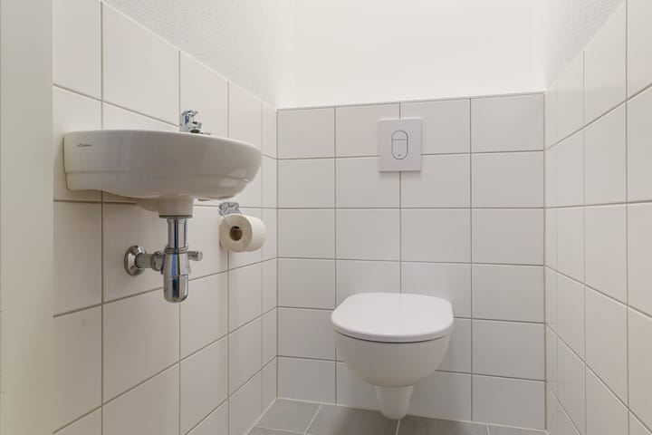 Appartement te huur: Koningin Sophiestraat 132, 'S-Gravenhage