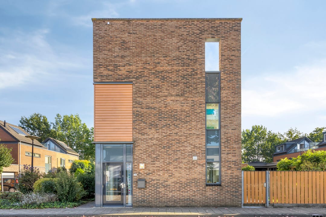Photo 7 of Bernard Zweersstraat 31