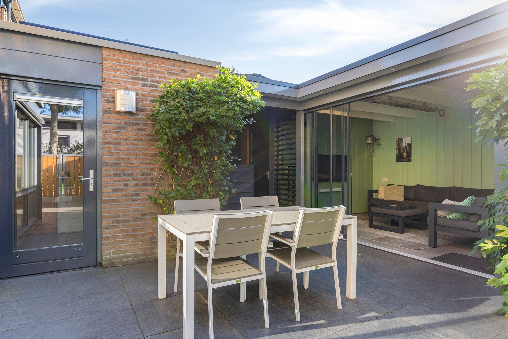 Photo 33 of Bernard Zweersstraat 31