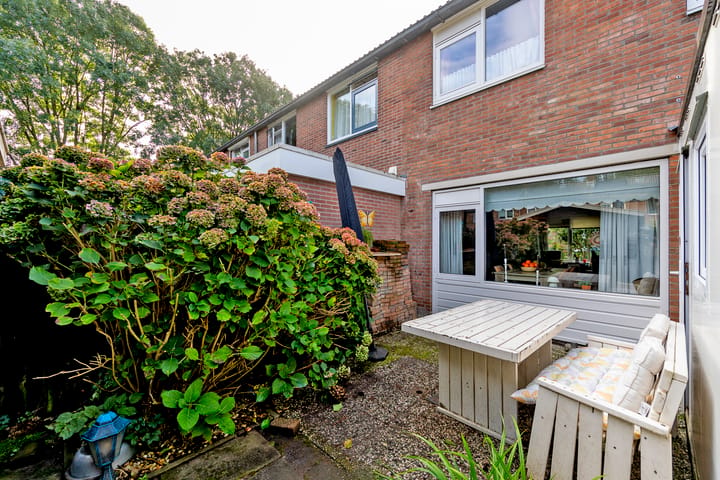 Tussenwoning te koop: Menpad 26, Nieuw-Weerdinge