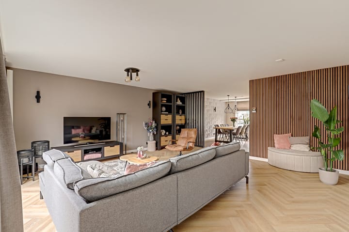 Tussenwoning te koop: Sterrenlaan 9, Waddinxveen