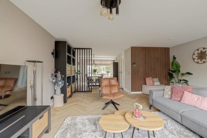 Tussenwoning te koop: Sterrenlaan 9, Waddinxveen