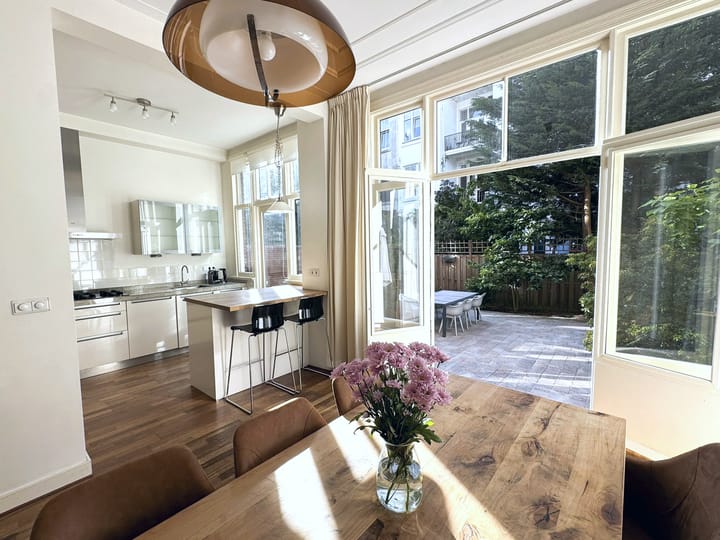 Appartement te huur: Valeriusstraat 272H, Amsterdam