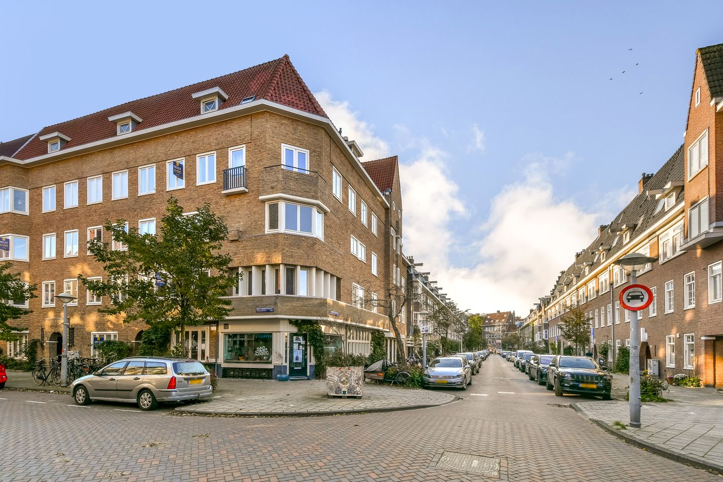 Foto 1 van Woubruggestraat 3-2