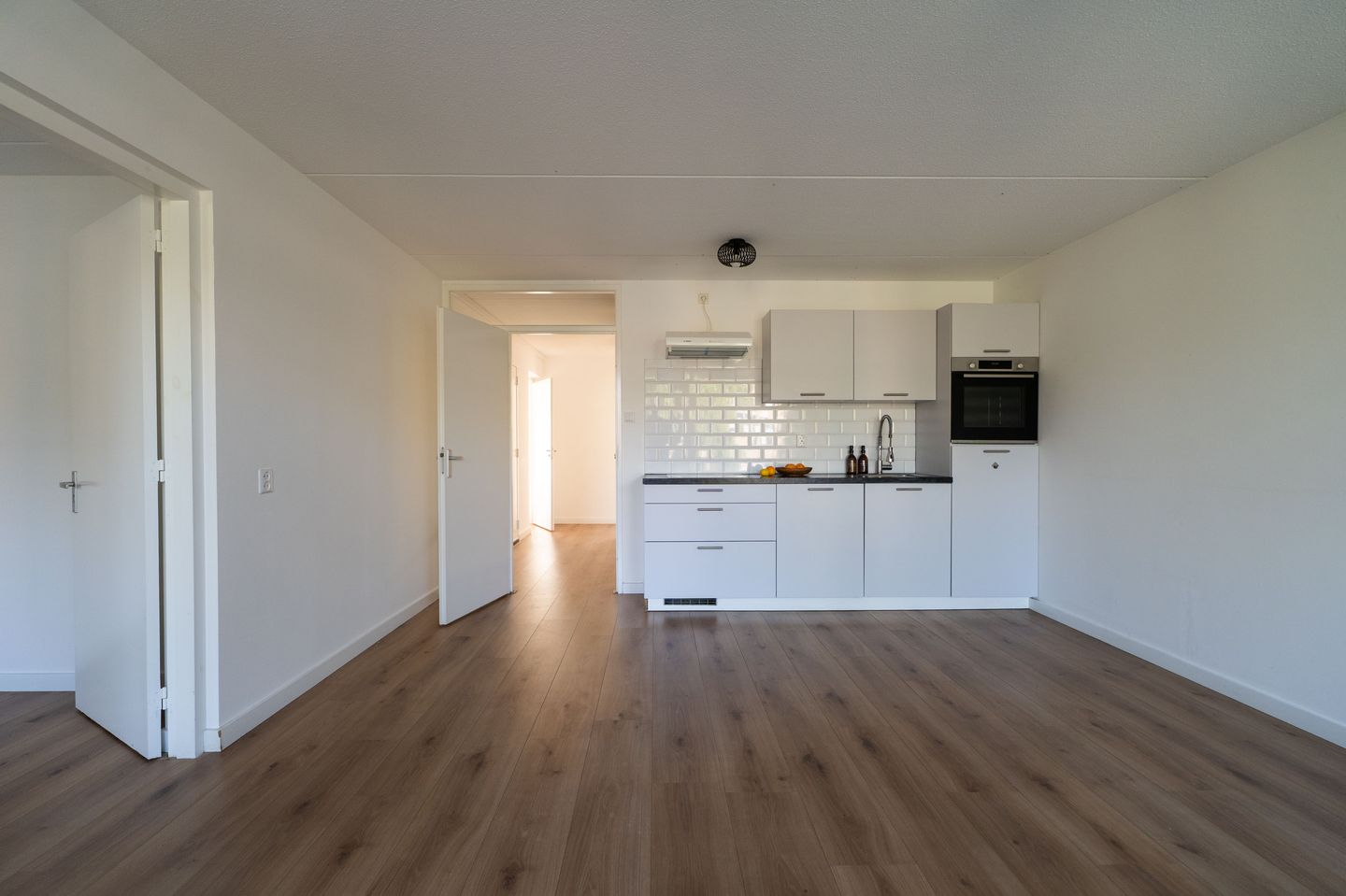 Photo 14 of Schaarsbergenstraat 46