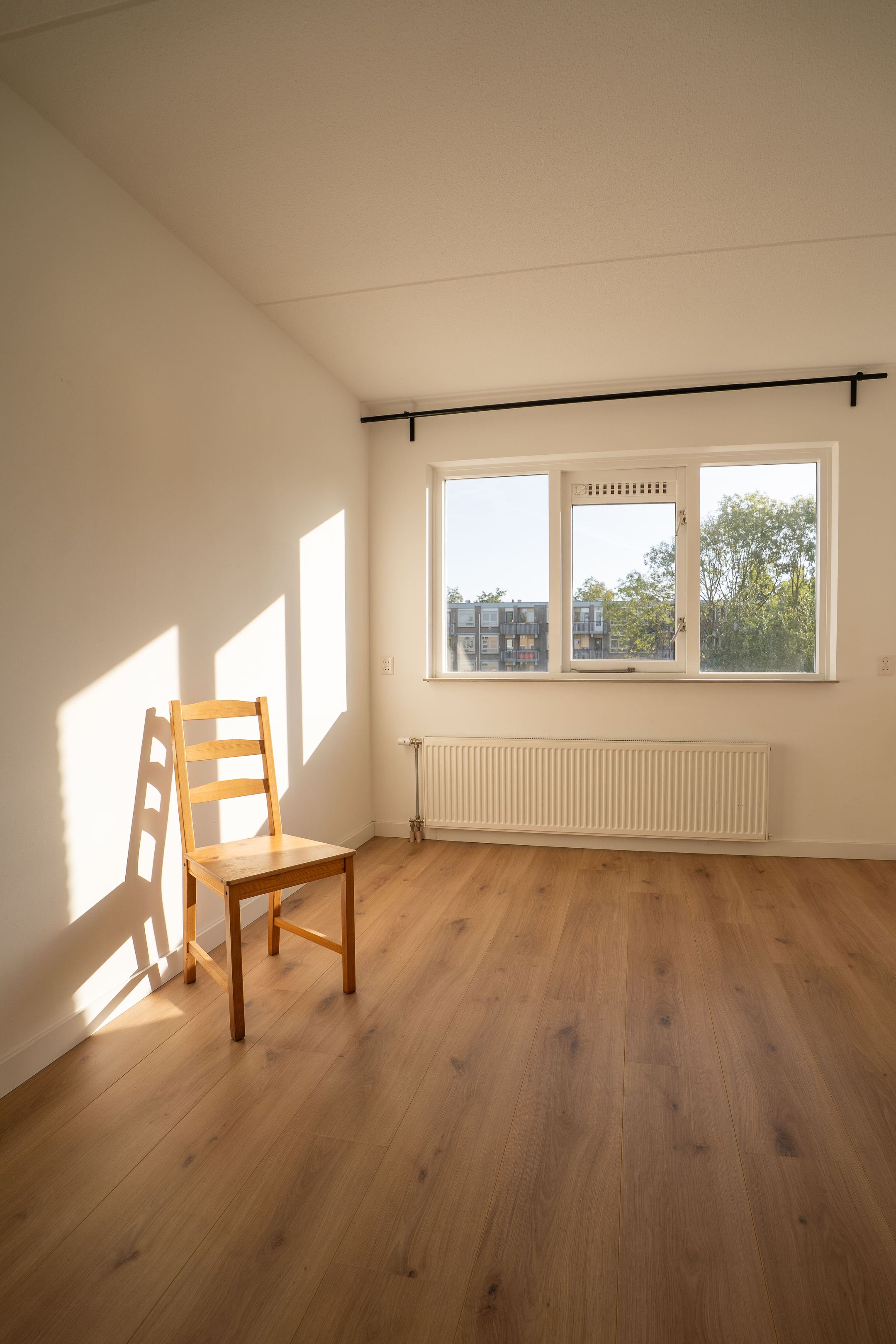 Photo 33 of Schaarsbergenstraat 46