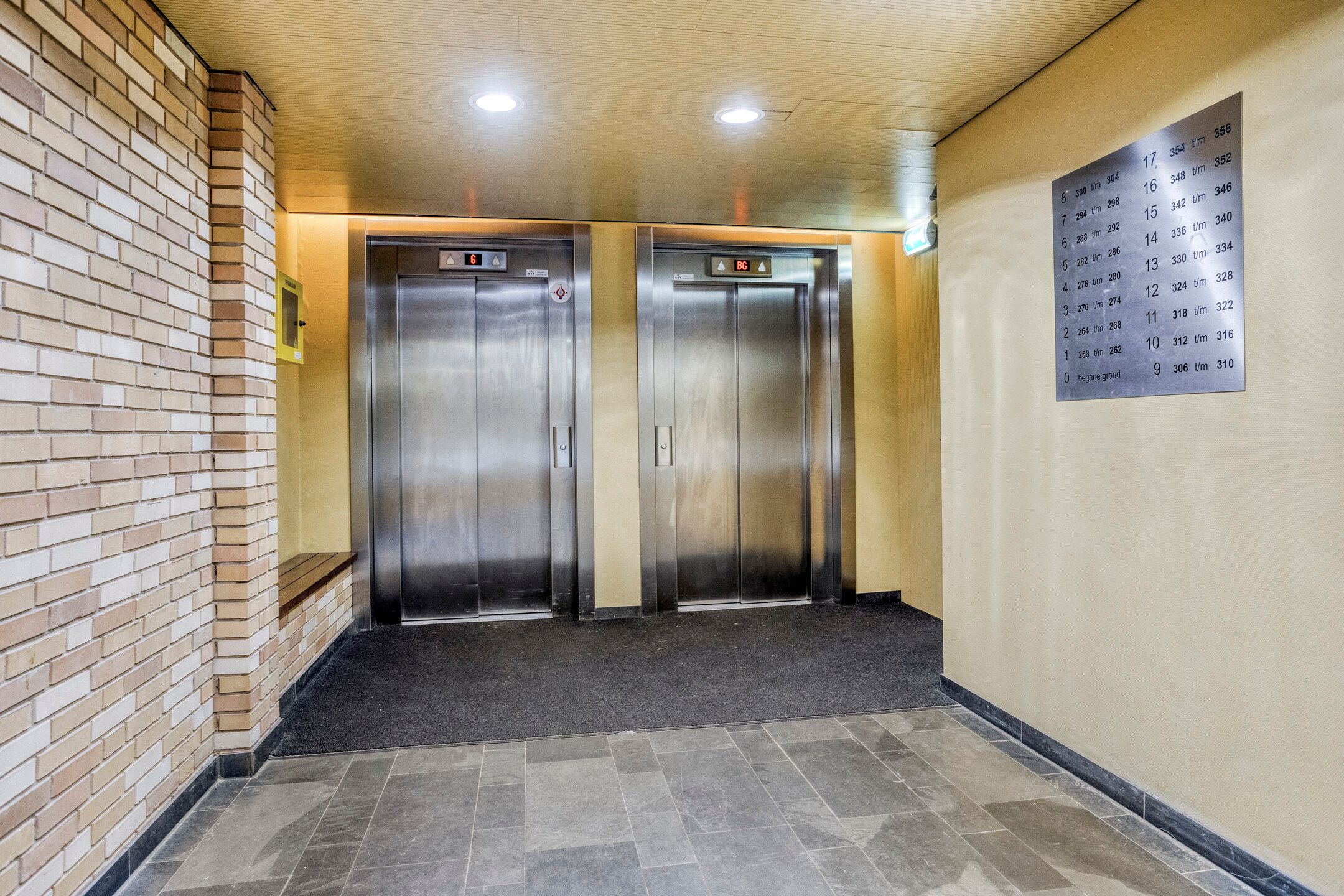 Photo 6 of Vechtstraat 290