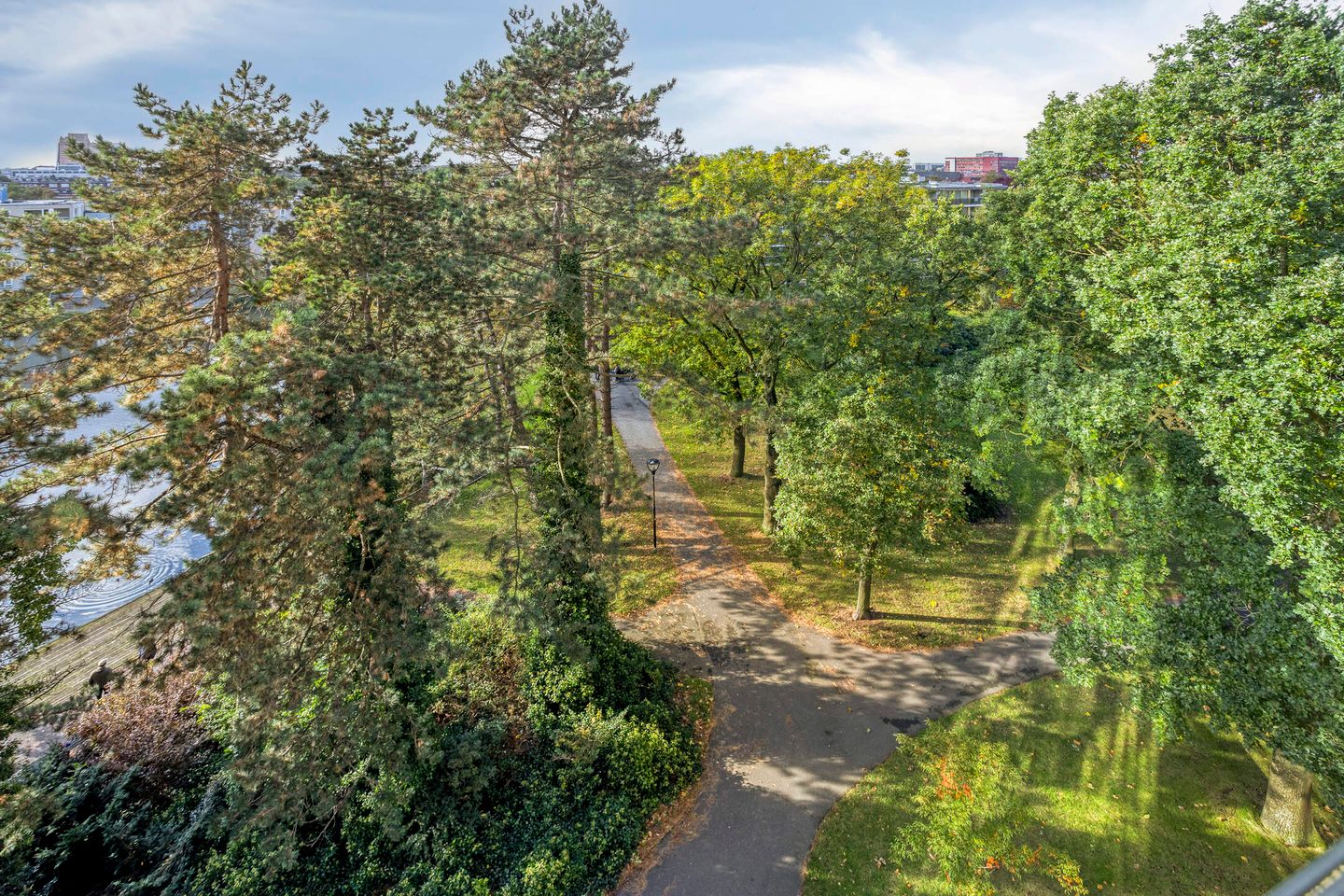Photo 14 of Vechtstraat 290
