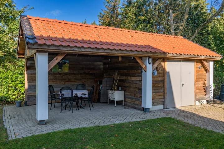Vrijstaande woning te koop: Kanaal Zuid 369A, Klarenbeek (Gem. Apeldoorn)