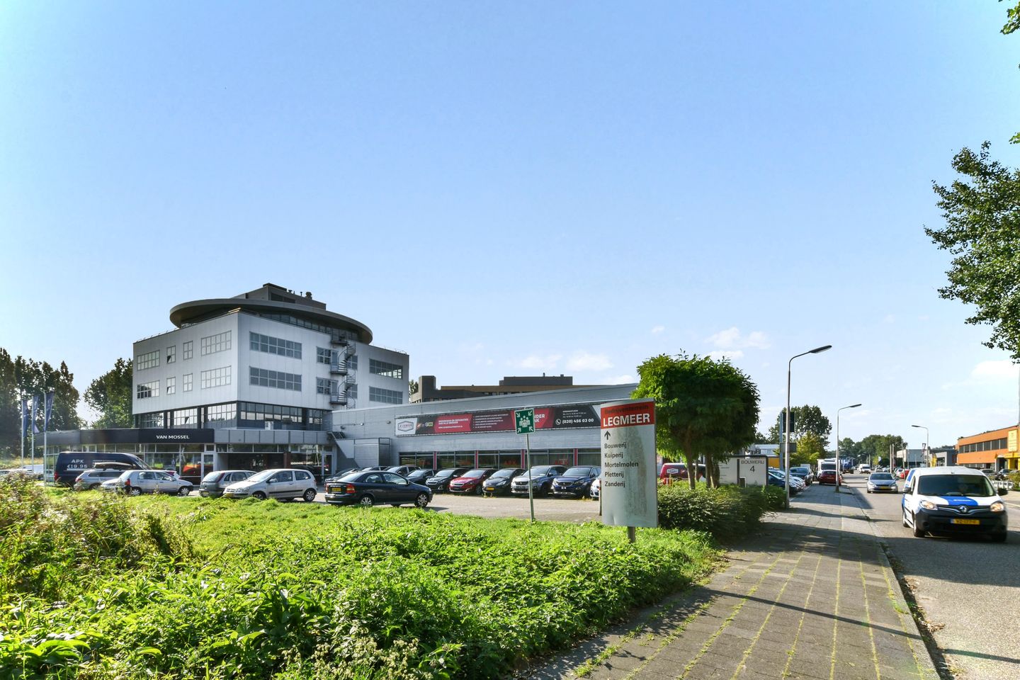 View photo 3 of Bouwerij 4