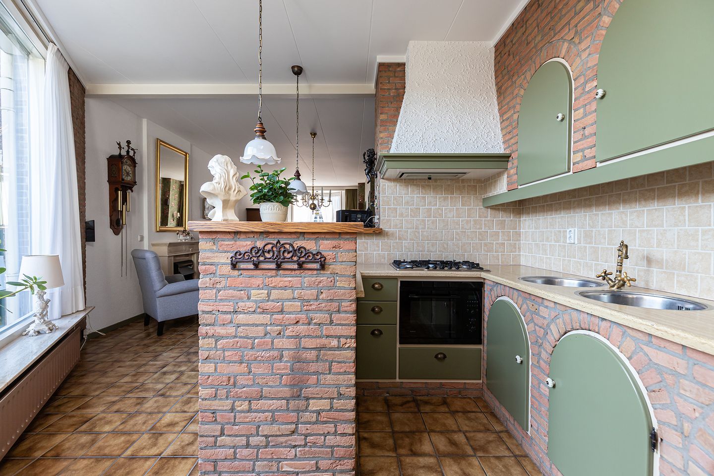 Photo 19 of Admiraal de Ruyterstraat 32