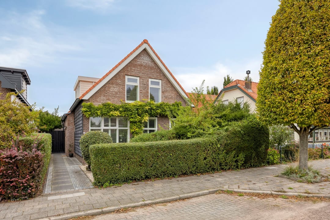 Photo 1 of Burg C Zaaijerlaan 16