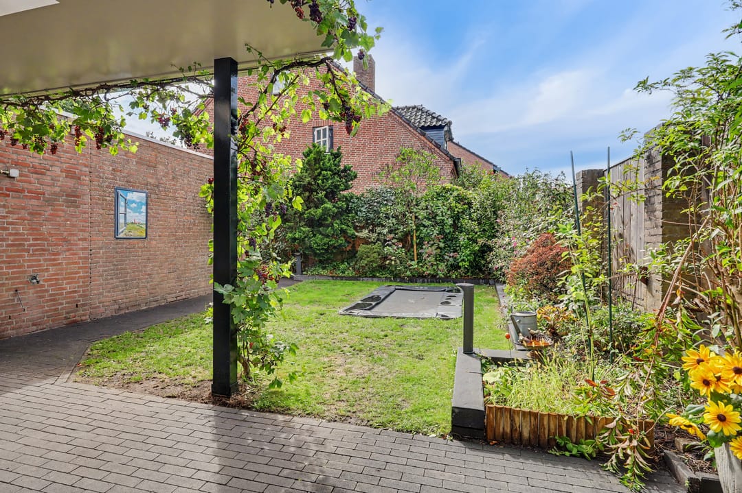 Photo 32 of Steenstraat 121