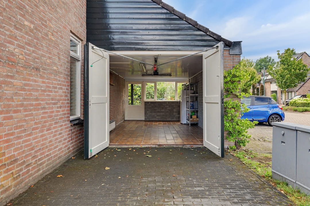Photo 37 of Steenstraat 121