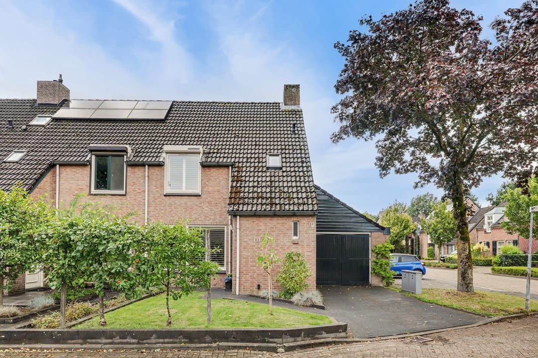 Photo 38 of Steenstraat 121