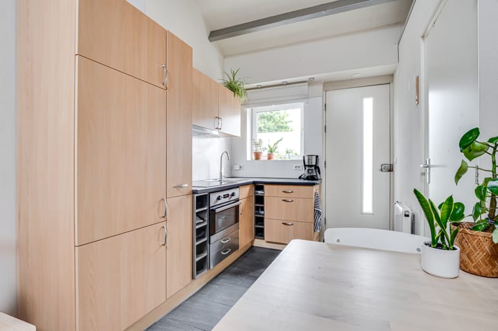 Photo 3 of Juliana van Stolbergstraat 15