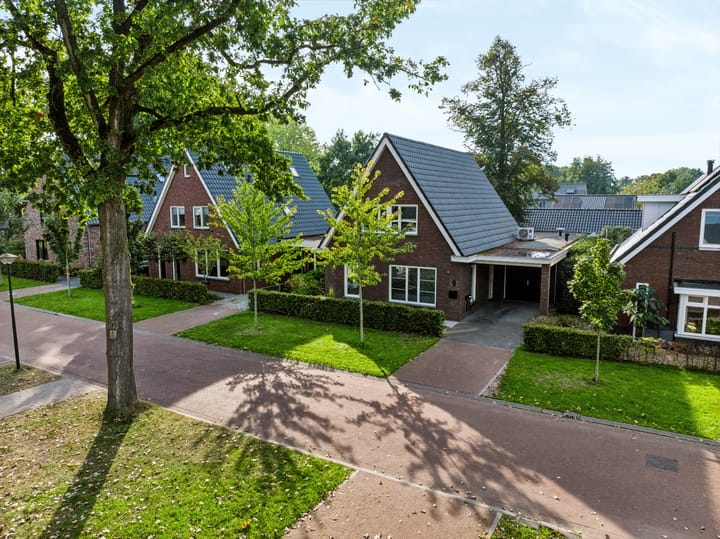 Vrijstaande woning te koop: Plesmanstraat 9, Teuge