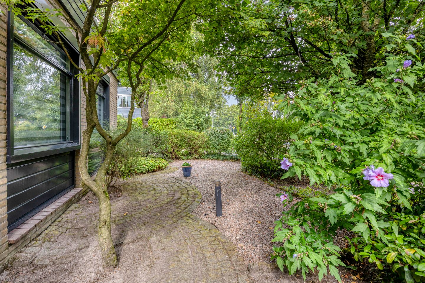 Photo 55 of Burgemeester D. Kooimanweg 31