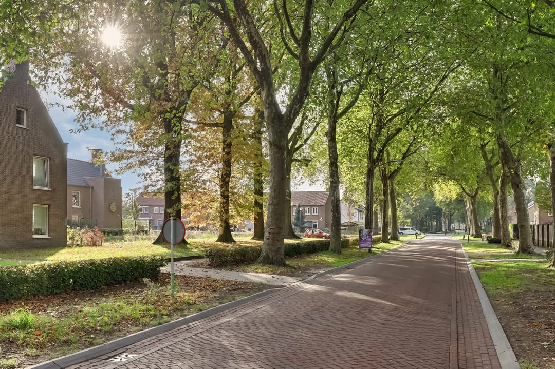 Photo 46 of Groeneweg 7-E