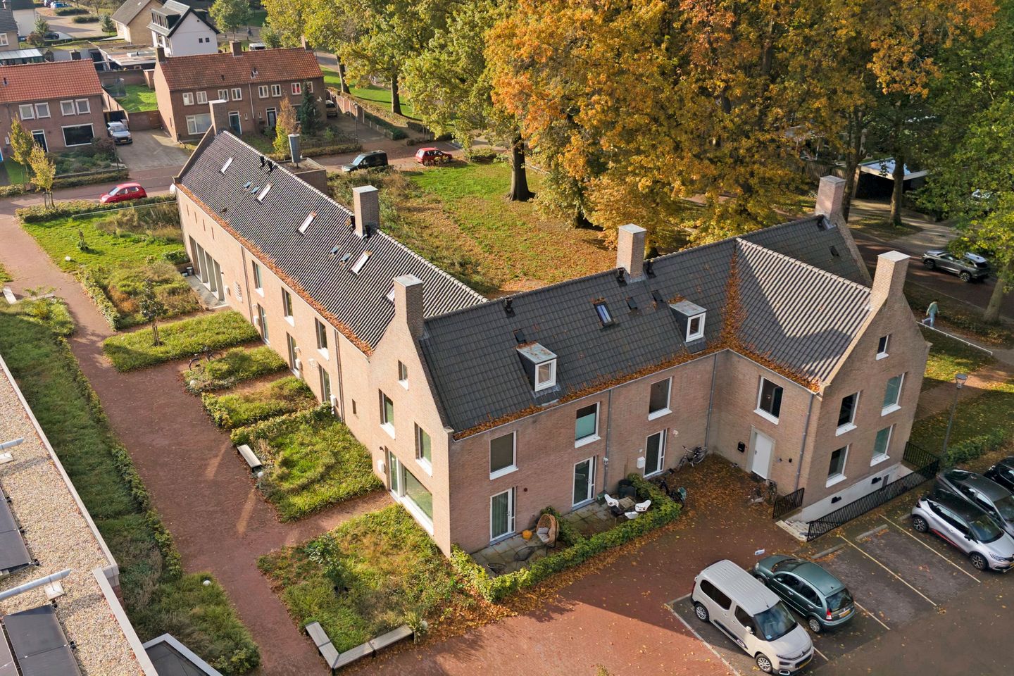 Photo 49 of Groeneweg 7-E