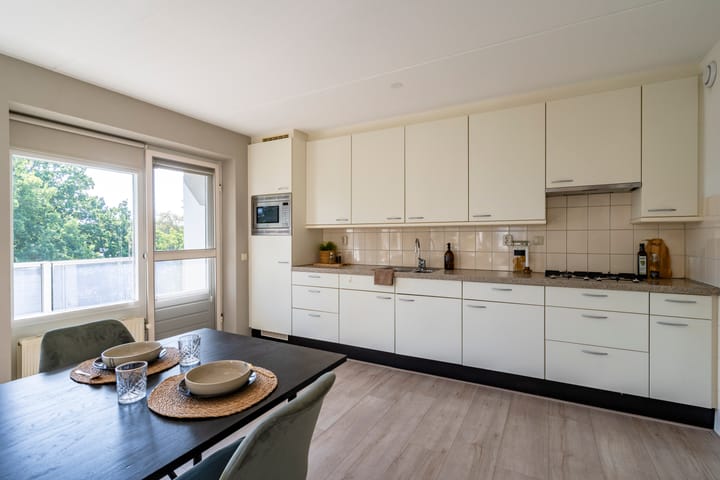 Appartement te koop: Klepel 422, Emmen