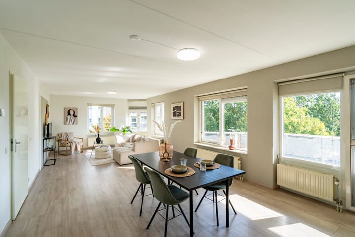 Appartement te koop: Klepel 422, Emmen