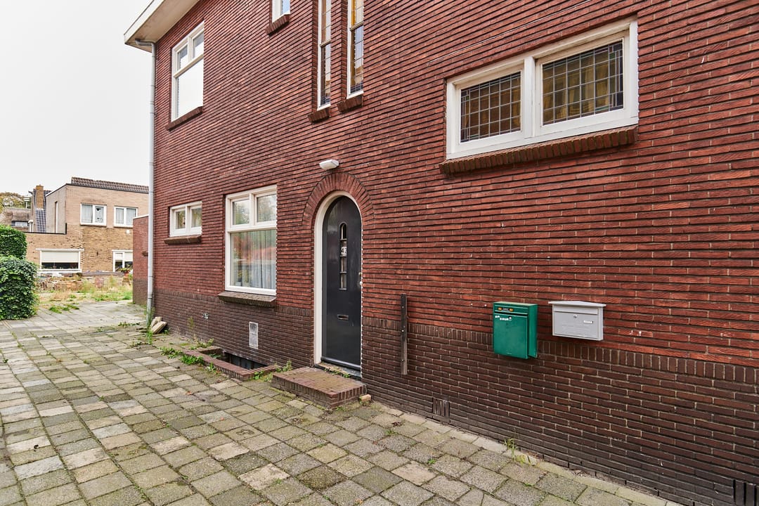 Photo 7 of Handelsstraat 42
