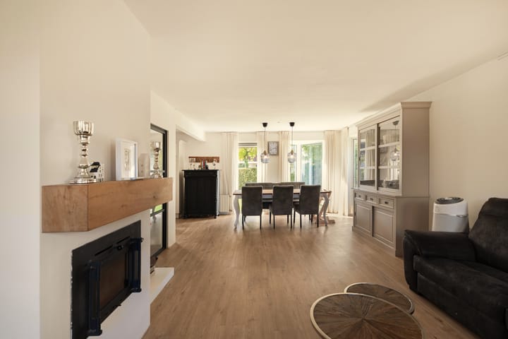 Vrijstaande woning te koop: Johan Dijkstrasingel 59, Winsum (Gr)
