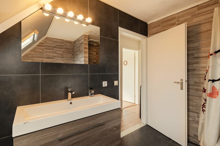 Vrijstaande woning te koop: Johan Dijkstrasingel 59, Winsum (Gr)