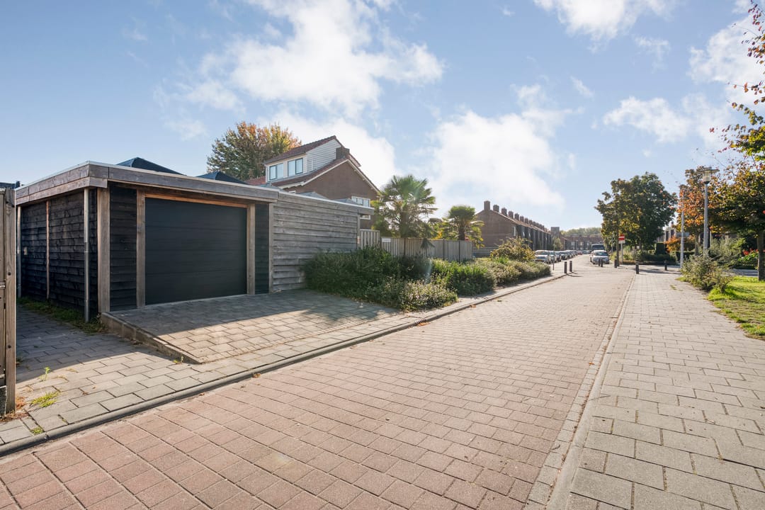 Photo 16 of K de Raadstraat 27
